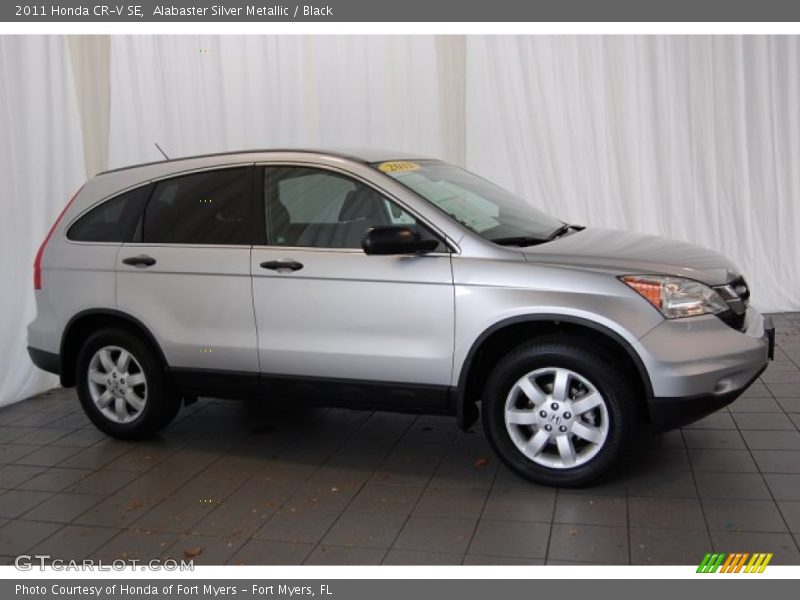 Alabaster Silver Metallic / Black 2011 Honda CR-V SE