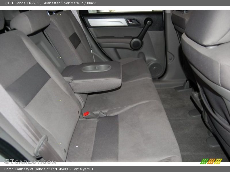 Alabaster Silver Metallic / Black 2011 Honda CR-V SE