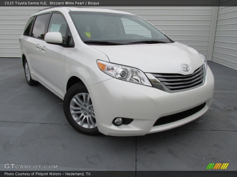 Blizzard White Pearl / Bisque 2015 Toyota Sienna XLE