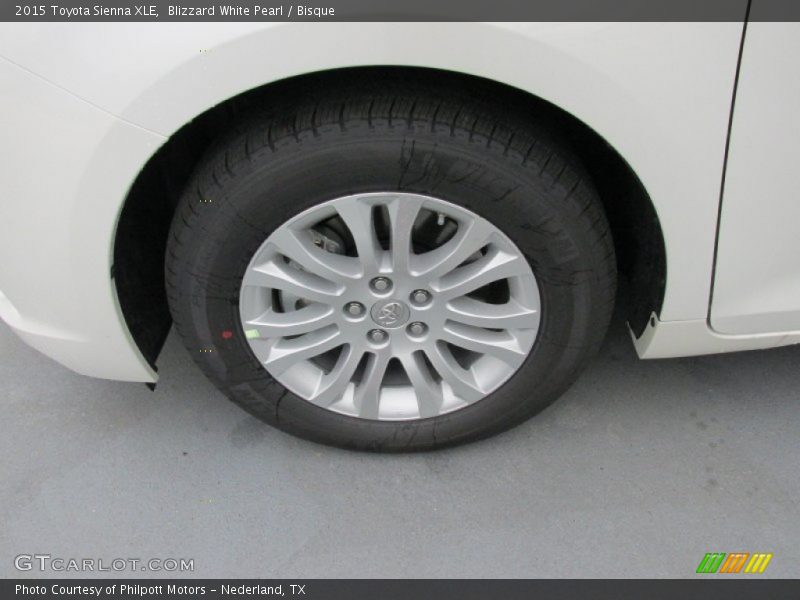 Blizzard White Pearl / Bisque 2015 Toyota Sienna XLE