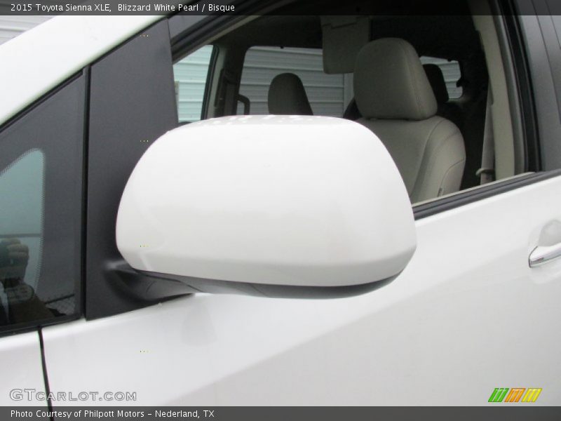 Blizzard White Pearl / Bisque 2015 Toyota Sienna XLE