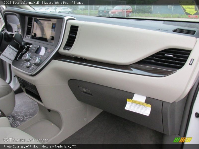 Blizzard White Pearl / Bisque 2015 Toyota Sienna XLE
