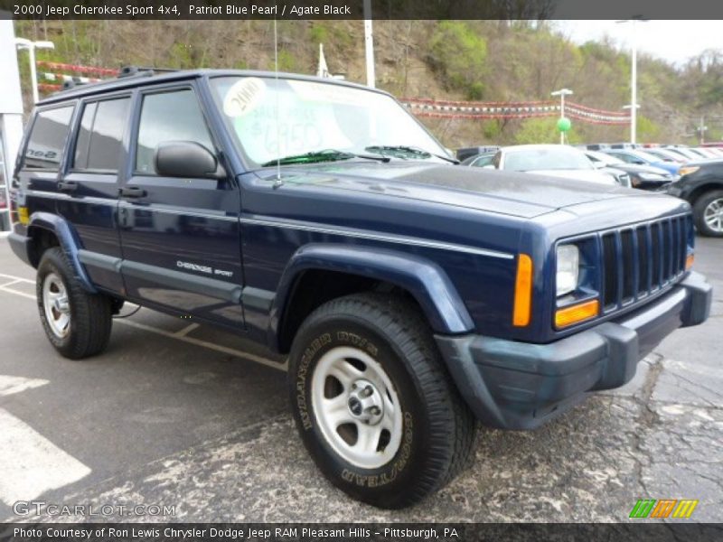 Patriot Blue Pearl / Agate Black 2000 Jeep Cherokee Sport 4x4