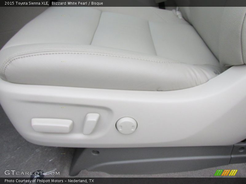 Blizzard White Pearl / Bisque 2015 Toyota Sienna XLE