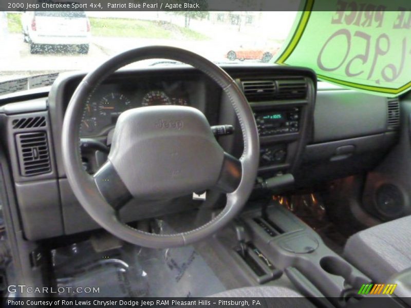 Patriot Blue Pearl / Agate Black 2000 Jeep Cherokee Sport 4x4