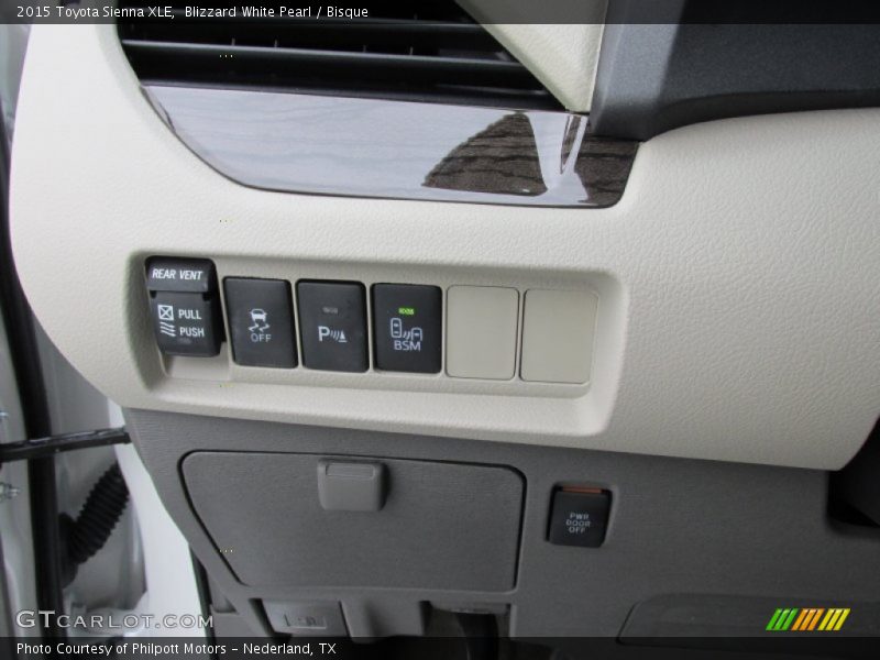 Blizzard White Pearl / Bisque 2015 Toyota Sienna XLE
