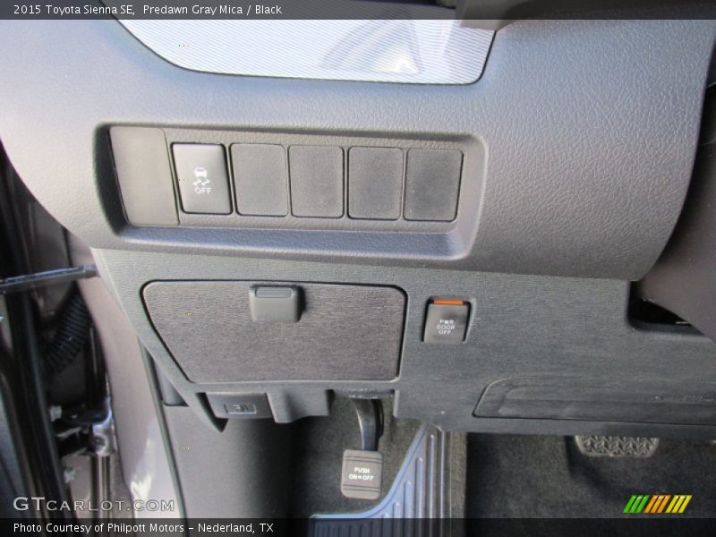Predawn Gray Mica / Black 2015 Toyota Sienna SE