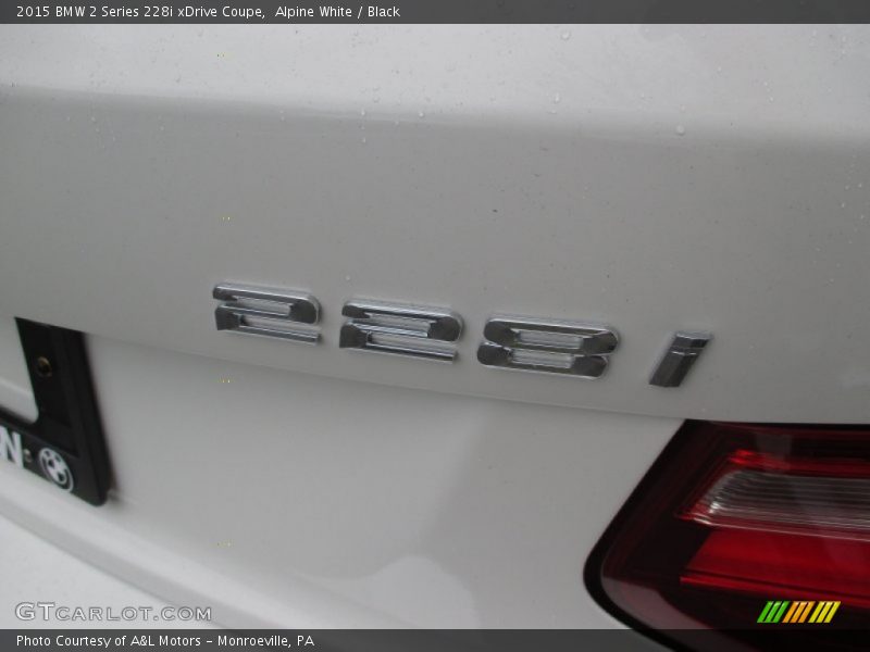  2015 2 Series 228i xDrive Coupe Logo