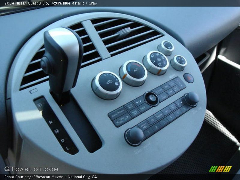 Azure Blue Metallic / Gray 2004 Nissan Quest 3.5 S