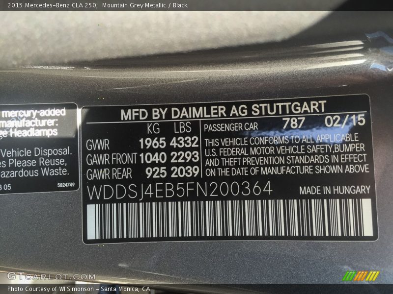 Mountain Grey Metallic / Black 2015 Mercedes-Benz CLA 250