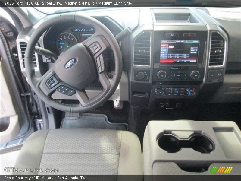 Magnetic Metallic / Medium Earth Gray 2015 Ford F150 XLT SuperCrew
