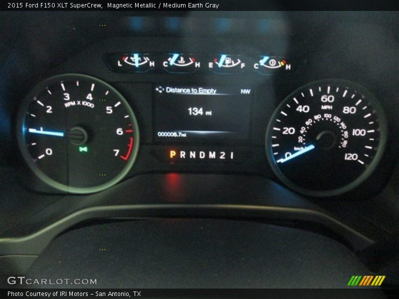 Magnetic Metallic / Medium Earth Gray 2015 Ford F150 XLT SuperCrew