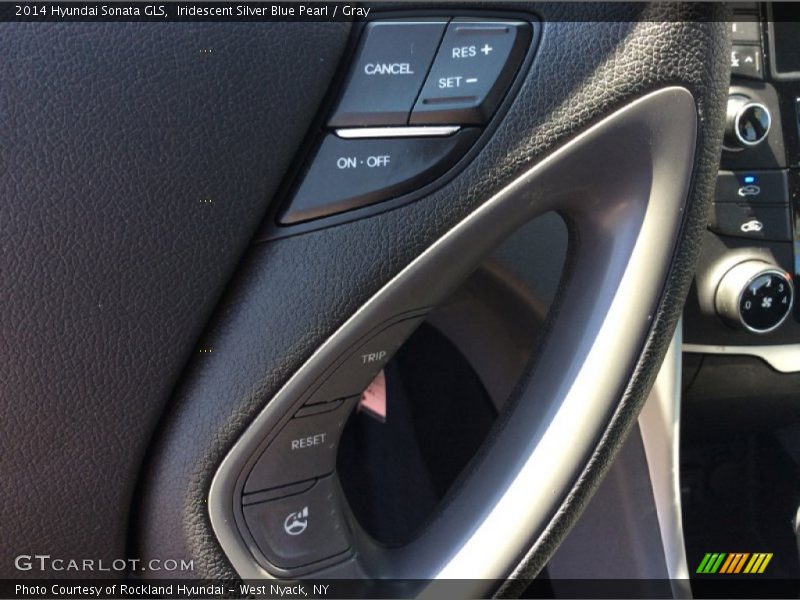 Iridescent Silver Blue Pearl / Gray 2014 Hyundai Sonata GLS