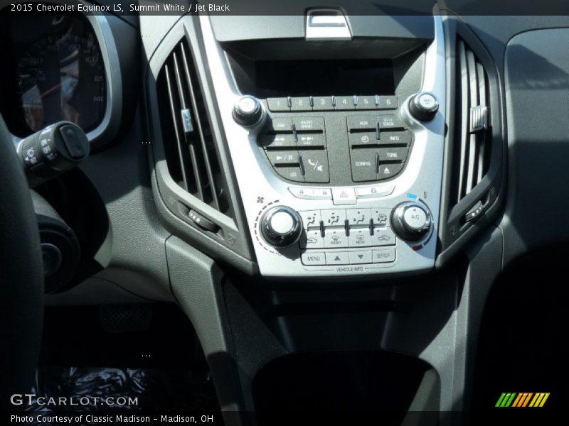 Summit White / Jet Black 2015 Chevrolet Equinox LS
