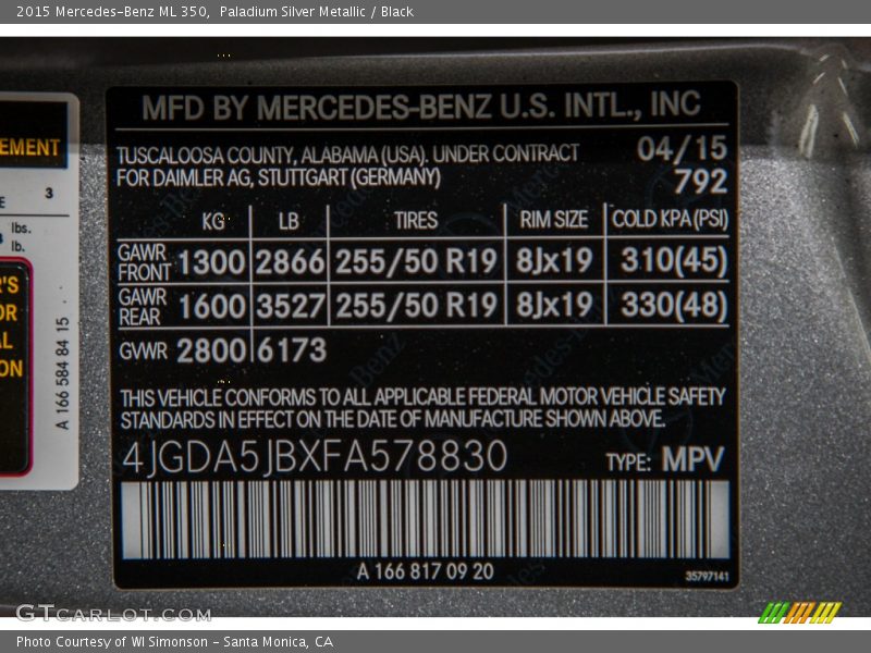 Paladium Silver Metallic / Black 2015 Mercedes-Benz ML 350