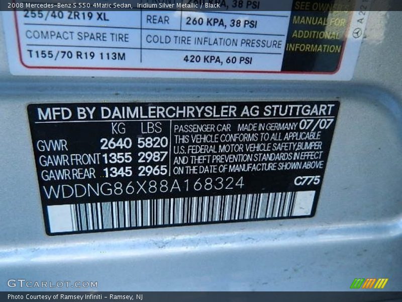 Iridium Silver Metallic / Black 2008 Mercedes-Benz S 550 4Matic Sedan