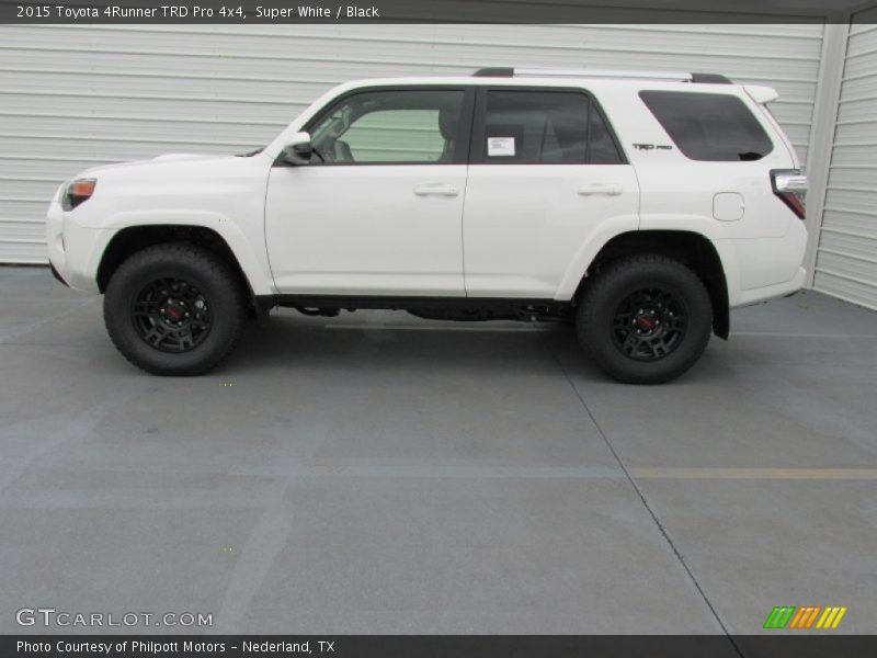 Super White / Black 2015 Toyota 4Runner TRD Pro 4x4