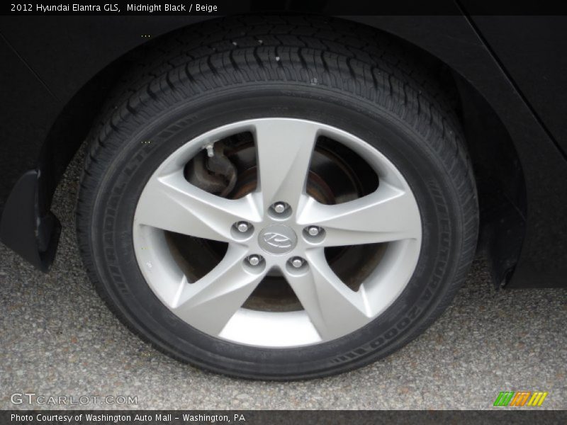 Midnight Black / Beige 2012 Hyundai Elantra GLS