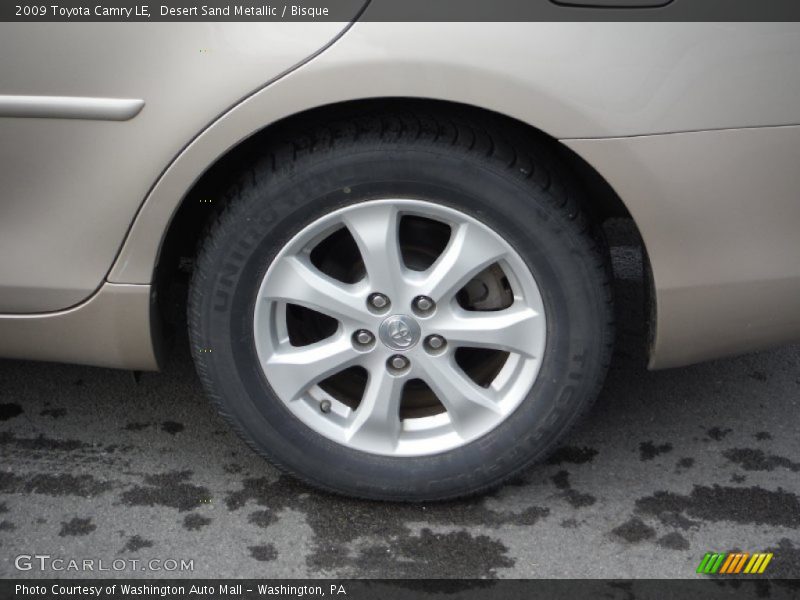 Desert Sand Metallic / Bisque 2009 Toyota Camry LE