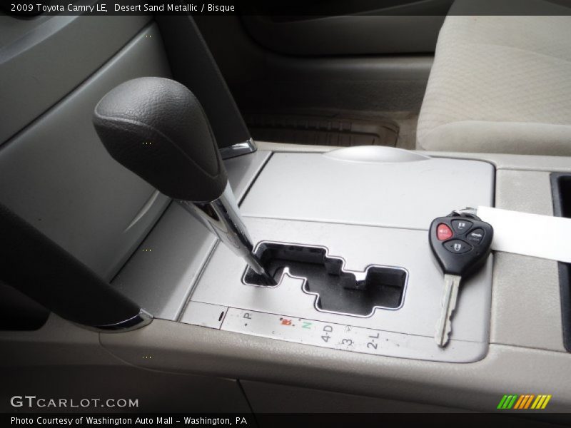 Desert Sand Metallic / Bisque 2009 Toyota Camry LE