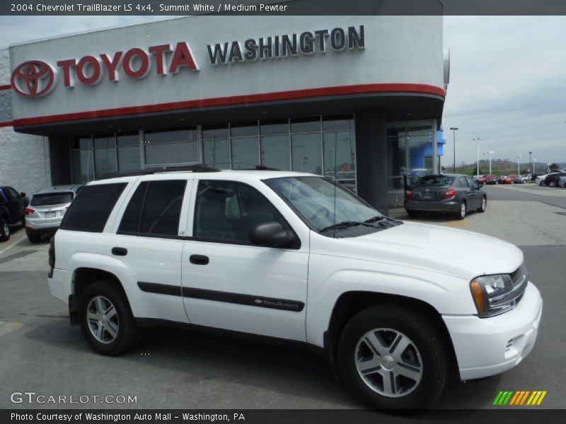 Summit White / Medium Pewter 2004 Chevrolet TrailBlazer LS 4x4