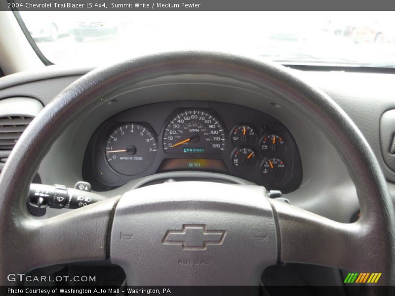 Summit White / Medium Pewter 2004 Chevrolet TrailBlazer LS 4x4