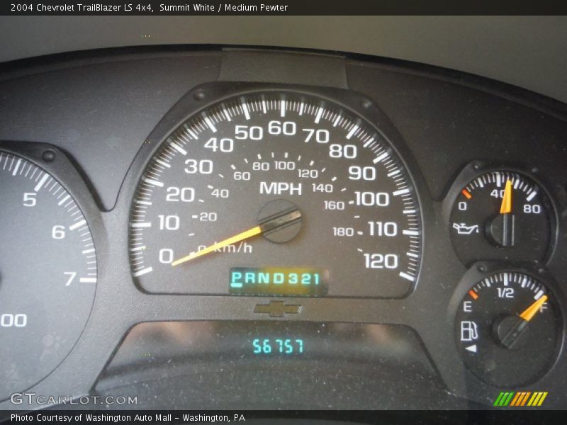 Summit White / Medium Pewter 2004 Chevrolet TrailBlazer LS 4x4