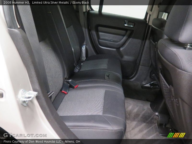Limited Ultra Silver Metallic / Ebony Black 2008 Hummer H3