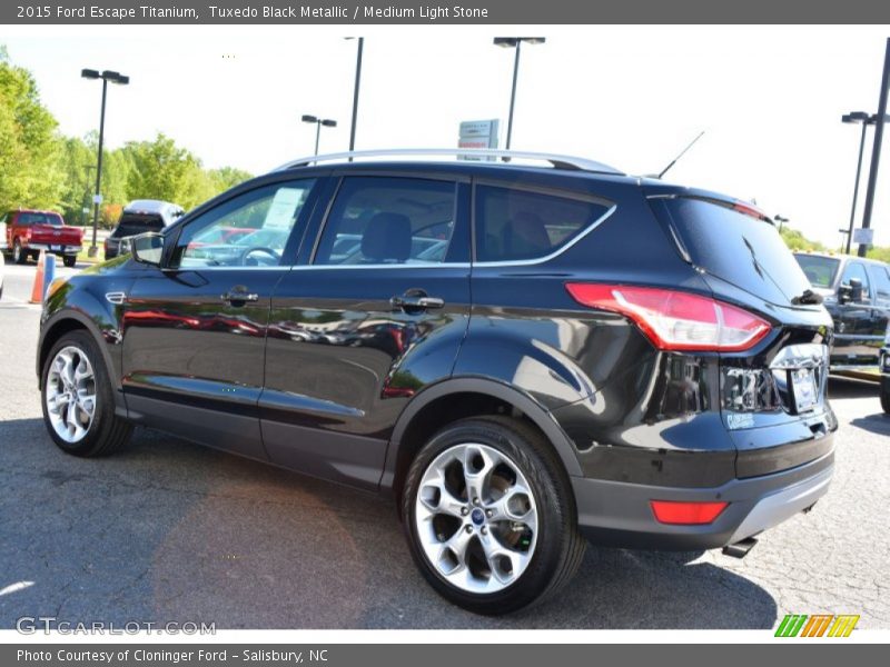 Tuxedo Black Metallic / Medium Light Stone 2015 Ford Escape Titanium