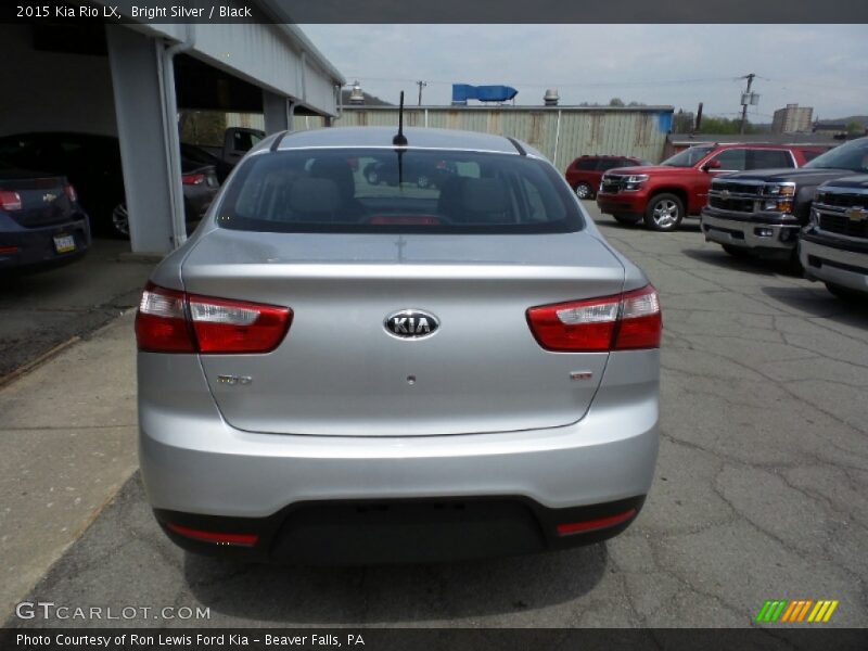 Bright Silver / Black 2015 Kia Rio LX