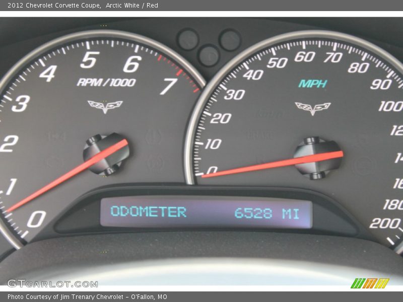Arctic White / Red 2012 Chevrolet Corvette Coupe