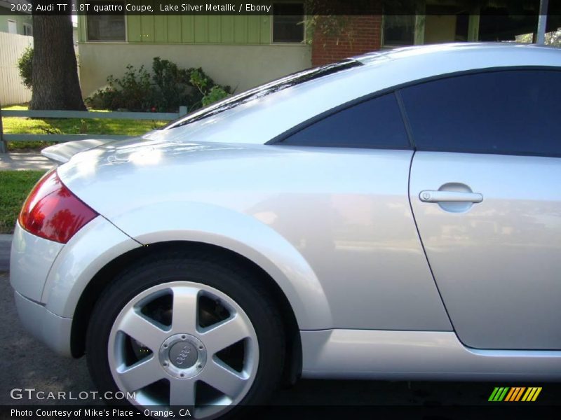 Lake Silver Metallic / Ebony 2002 Audi TT 1.8T quattro Coupe