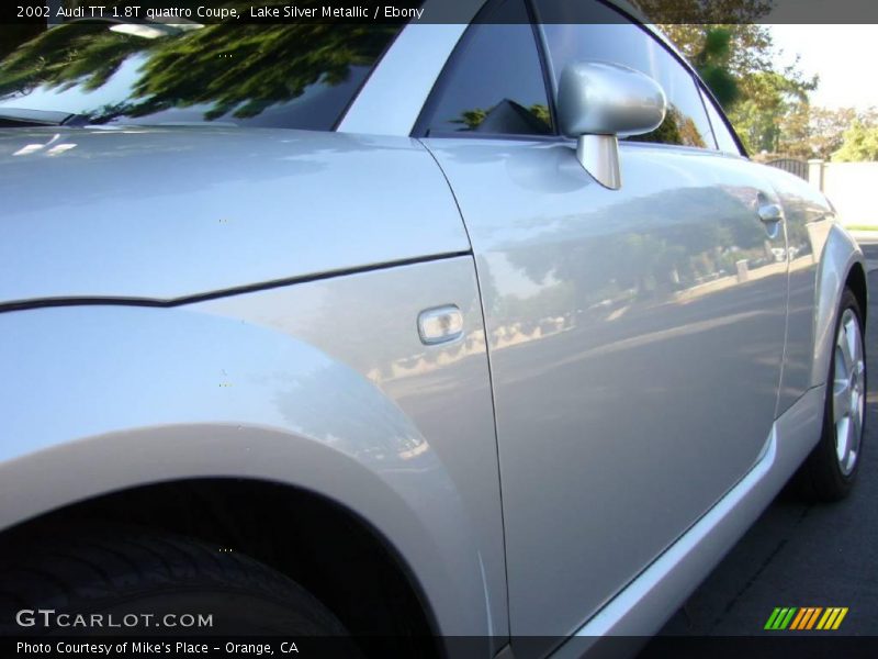 Lake Silver Metallic / Ebony 2002 Audi TT 1.8T quattro Coupe