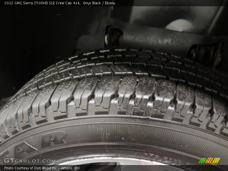 Onyx Black / Ebony 2012 GMC Sierra 2500HD SLE Crew Cab 4x4