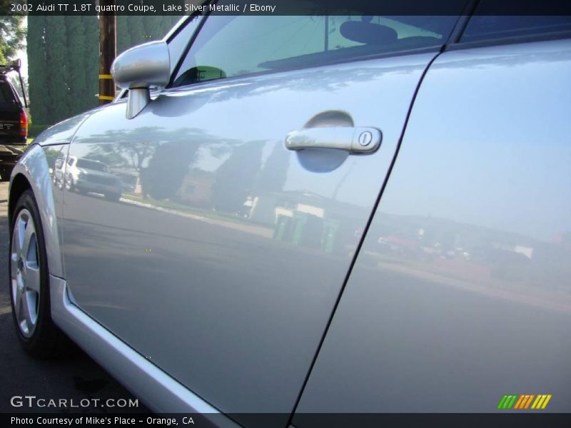 Lake Silver Metallic / Ebony 2002 Audi TT 1.8T quattro Coupe