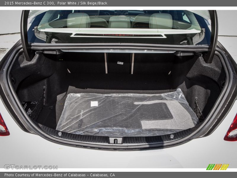 Polar White / Silk Beige/Black 2015 Mercedes-Benz C 300