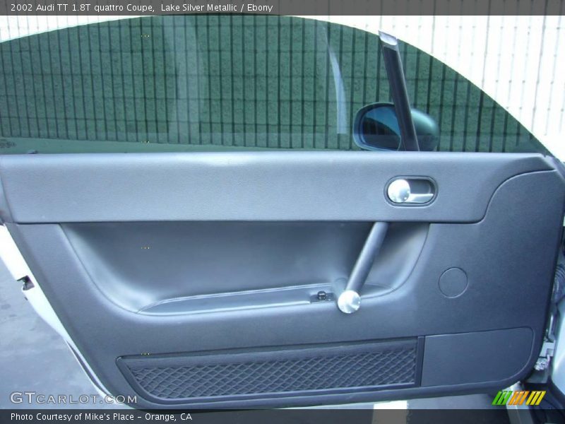 Lake Silver Metallic / Ebony 2002 Audi TT 1.8T quattro Coupe