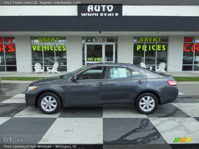 Magnetic Gray Metallic / Ash 2011 Toyota Camry LE