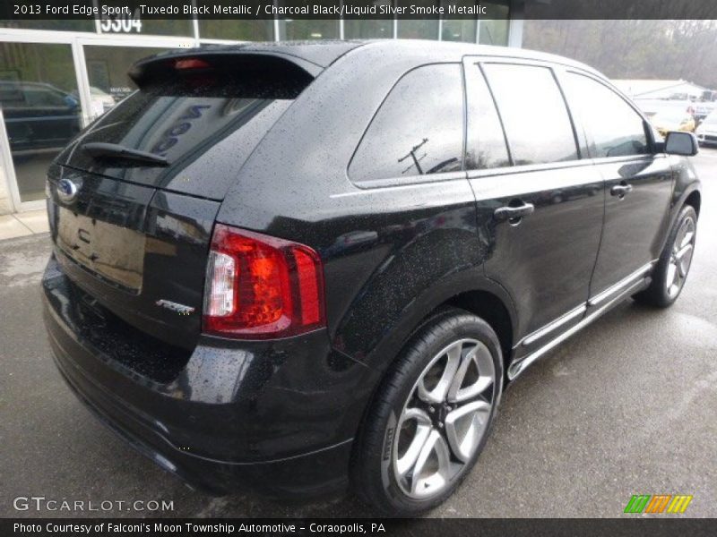 Tuxedo Black Metallic / Charcoal Black/Liquid Silver Smoke Metallic 2013 Ford Edge Sport