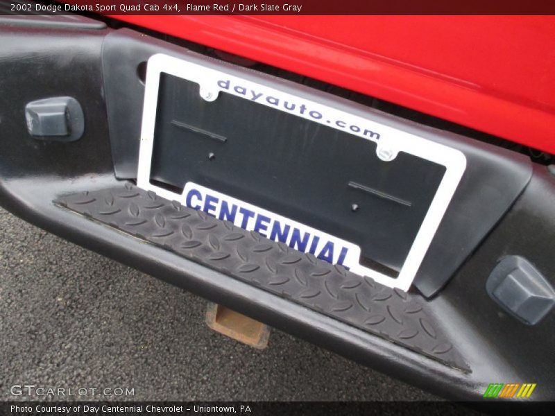 Flame Red / Dark Slate Gray 2002 Dodge Dakota Sport Quad Cab 4x4