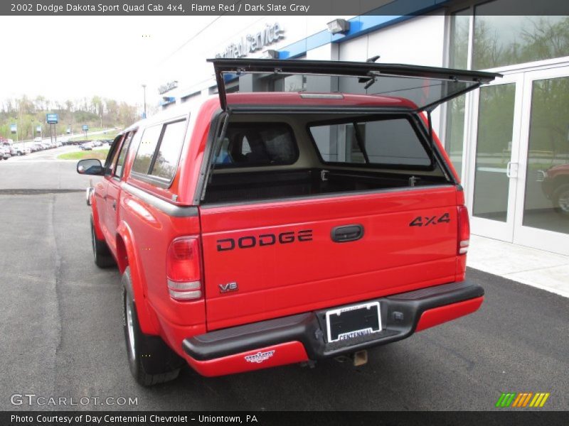 Flame Red / Dark Slate Gray 2002 Dodge Dakota Sport Quad Cab 4x4