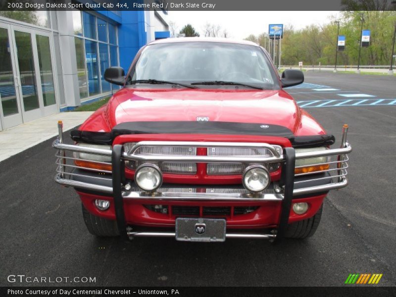 Flame Red / Dark Slate Gray 2002 Dodge Dakota Sport Quad Cab 4x4
