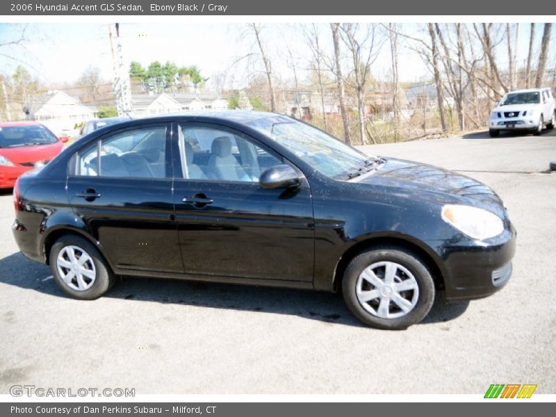 Ebony Black / Gray 2006 Hyundai Accent GLS Sedan