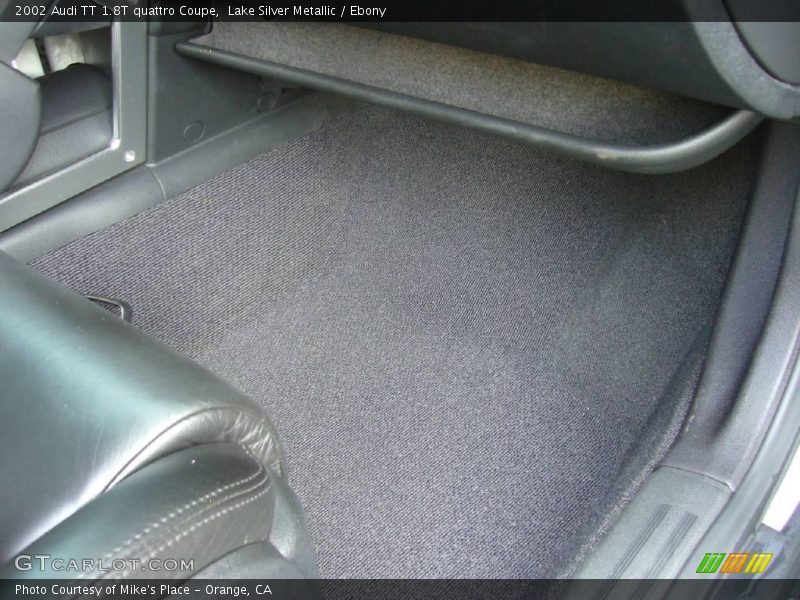 Lake Silver Metallic / Ebony 2002 Audi TT 1.8T quattro Coupe