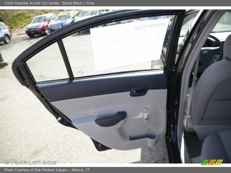 Ebony Black / Gray 2006 Hyundai Accent GLS Sedan