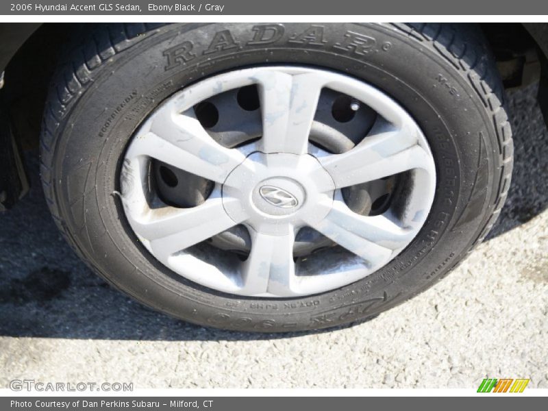 Ebony Black / Gray 2006 Hyundai Accent GLS Sedan