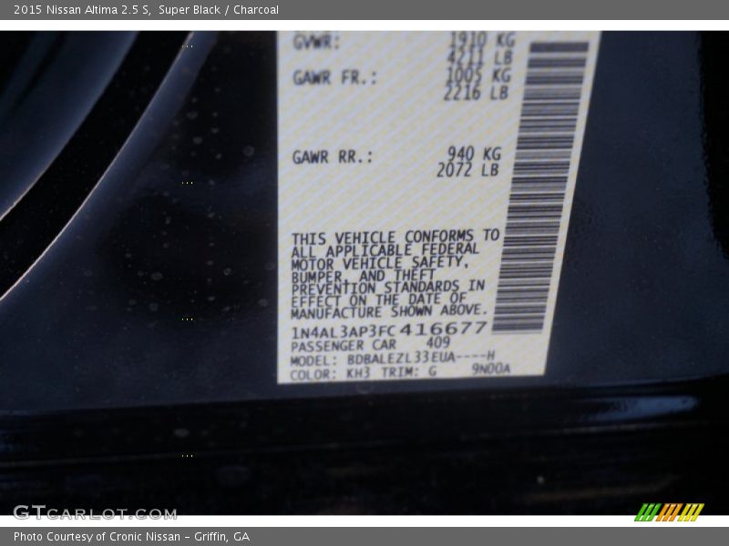 Super Black / Charcoal 2015 Nissan Altima 2.5 S