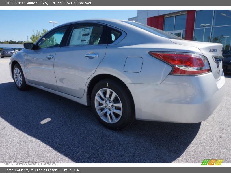 Brilliant Silver / Charcoal 2015 Nissan Altima 2.5 S