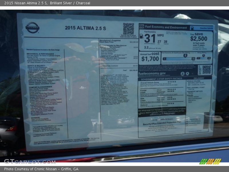 Brilliant Silver / Charcoal 2015 Nissan Altima 2.5 S