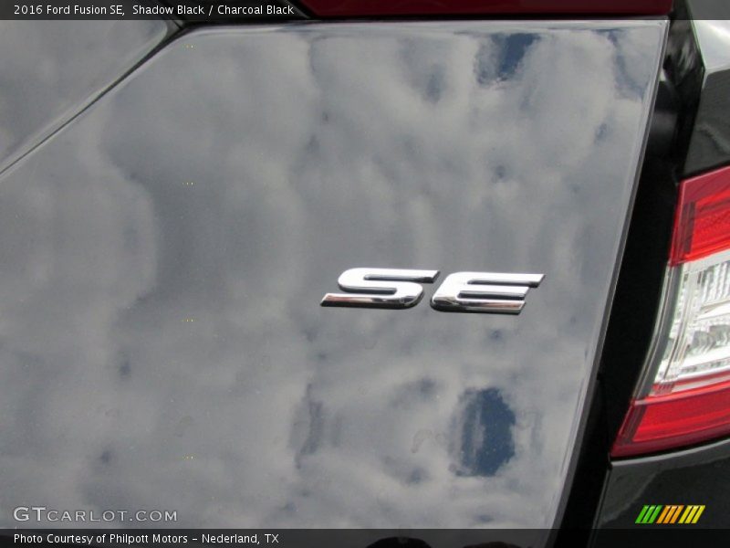 Shadow Black / Charcoal Black 2016 Ford Fusion SE